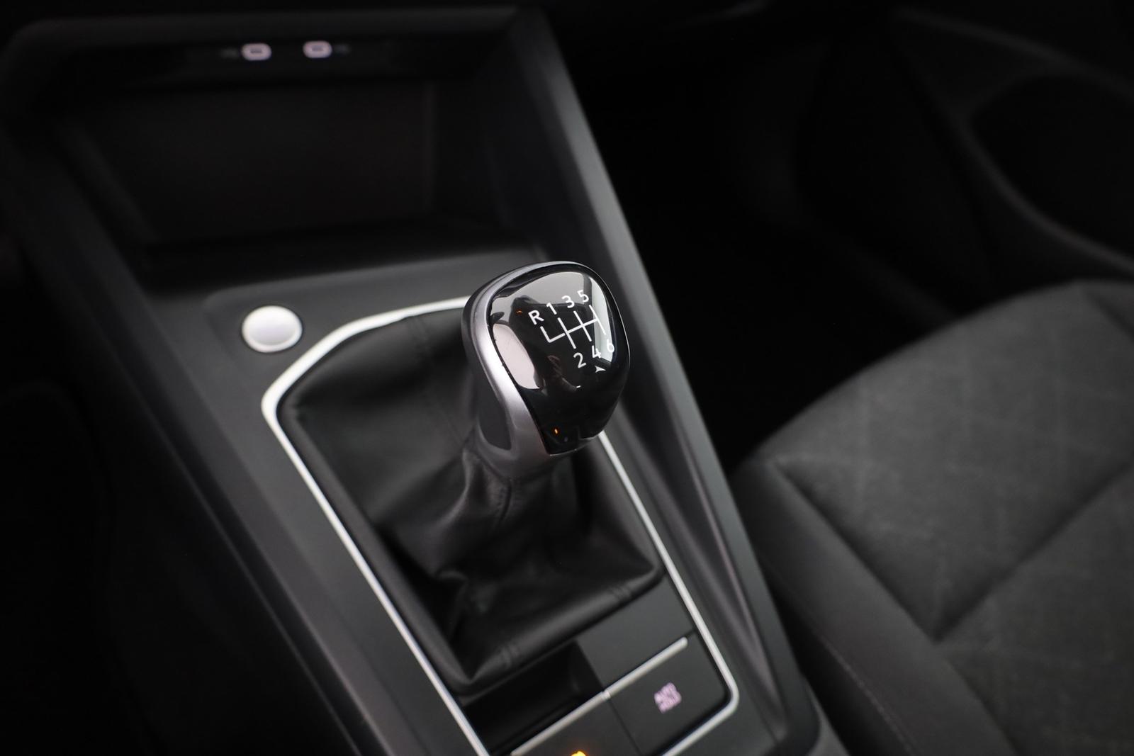 Volkswagen Golf VIII Variant 1.0 TSI Life LED Navi Kamera, миниатюра 13