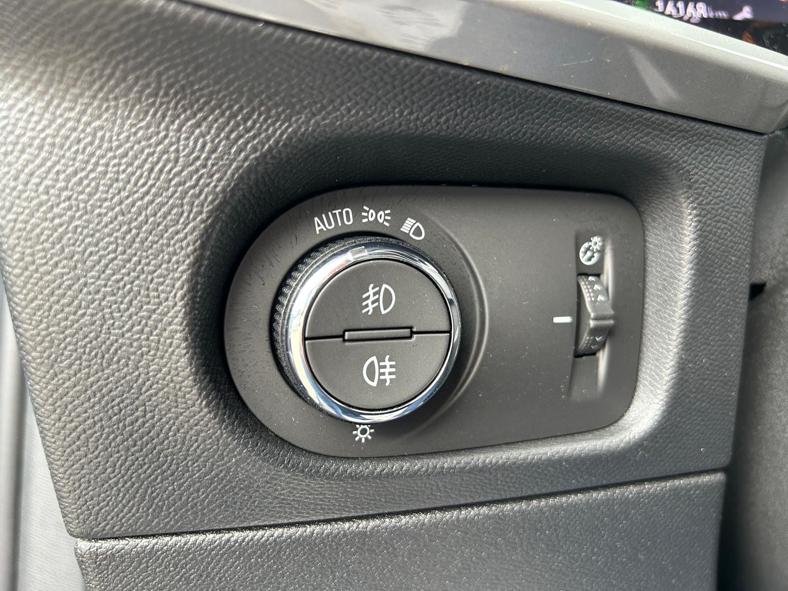 Fahrzeugabbildung Opel Mokka e Ultimate°50 kWh°LED°Kamera°Leder°