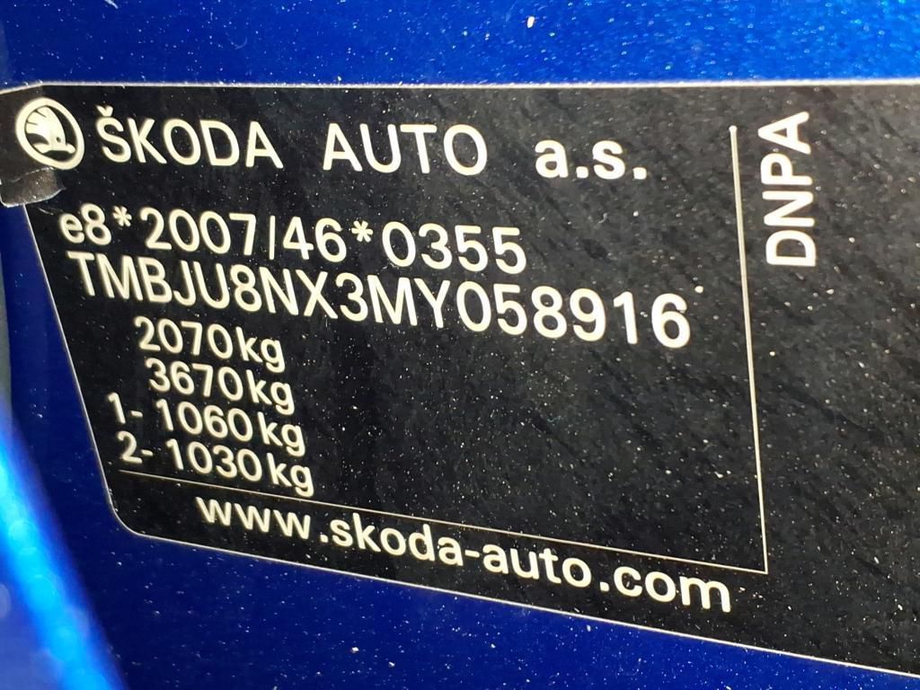 Skoda Octavia Combi RS 2.0 TFSI AHK*Tempo*klima*NAV*SH