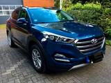 Hyundai TUCSON 2.0 CRDI Style blue 2 WD NAV,AHK, Kamera