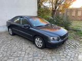 Volvo S60, 2,4l Turbo 5 Zylinder - Volvo S60 mit Benzin-Antrieb: Limousine, 2.5