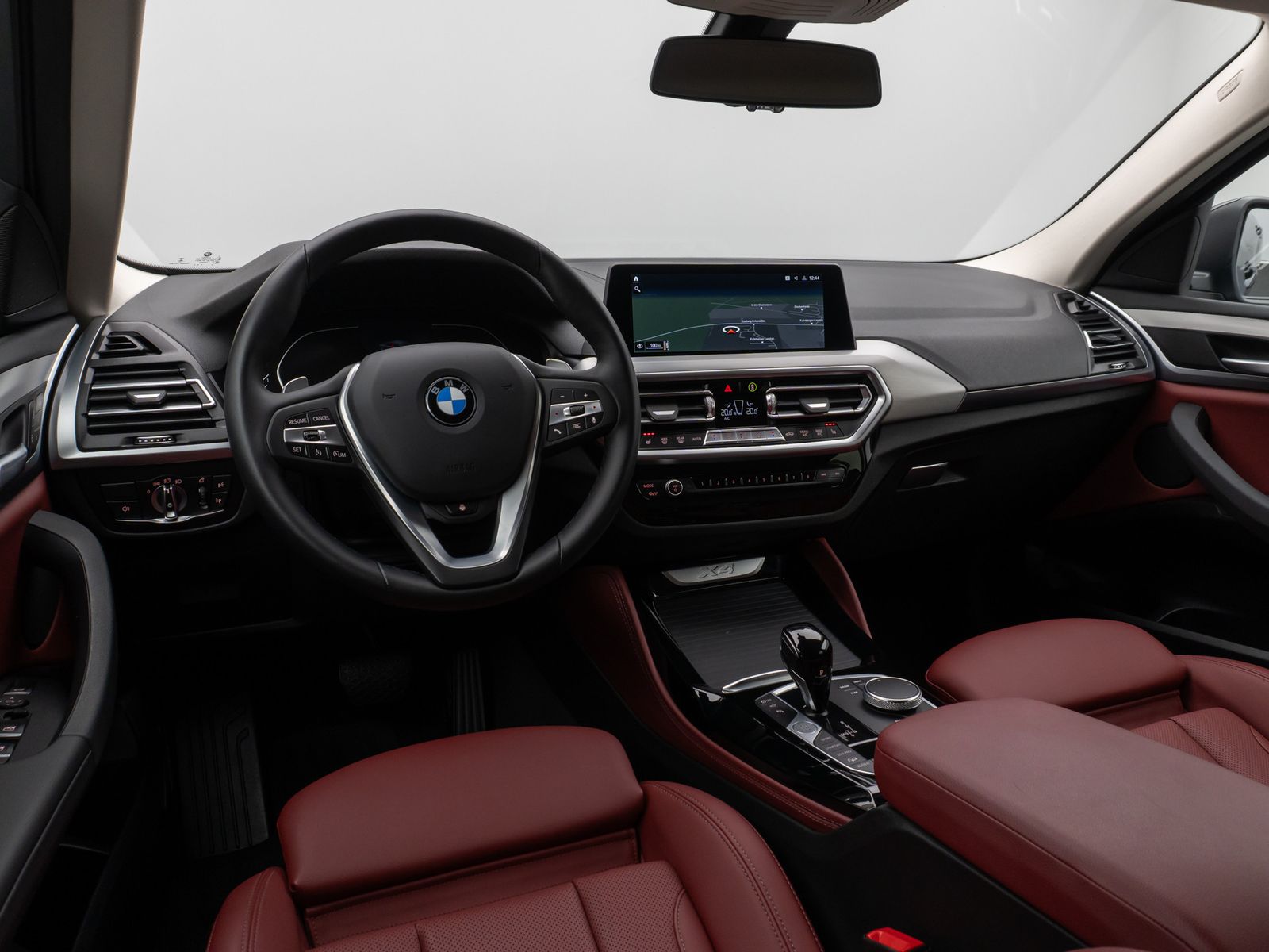 Fahrzeugabbildung BMW X4 xD20d 360°DAB HiFi Fernlichtassist AHK Sport