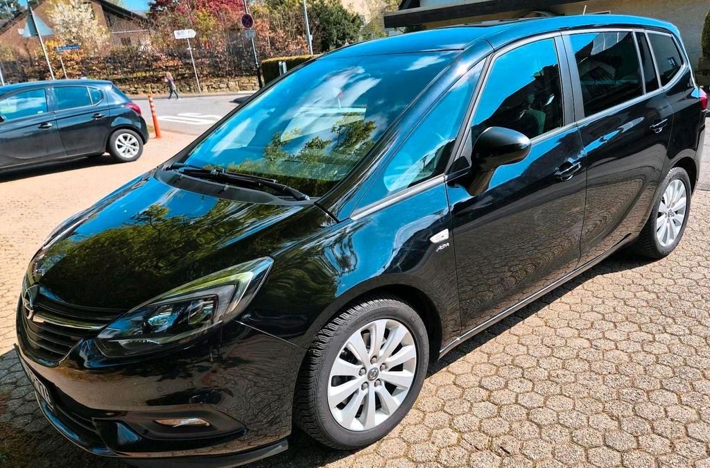 Opel Zafira Tourer