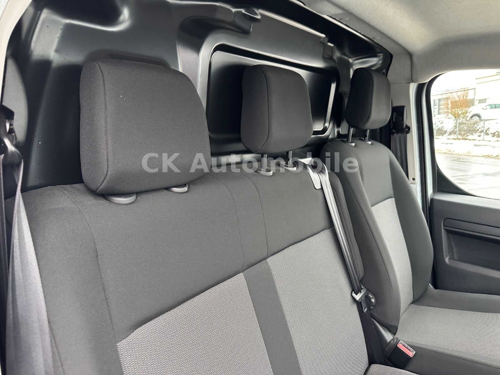 Fahrzeugabbildung Opel Vivaro Kasten 2.0 Diesel EditionL3/Klima/PDC/Kam