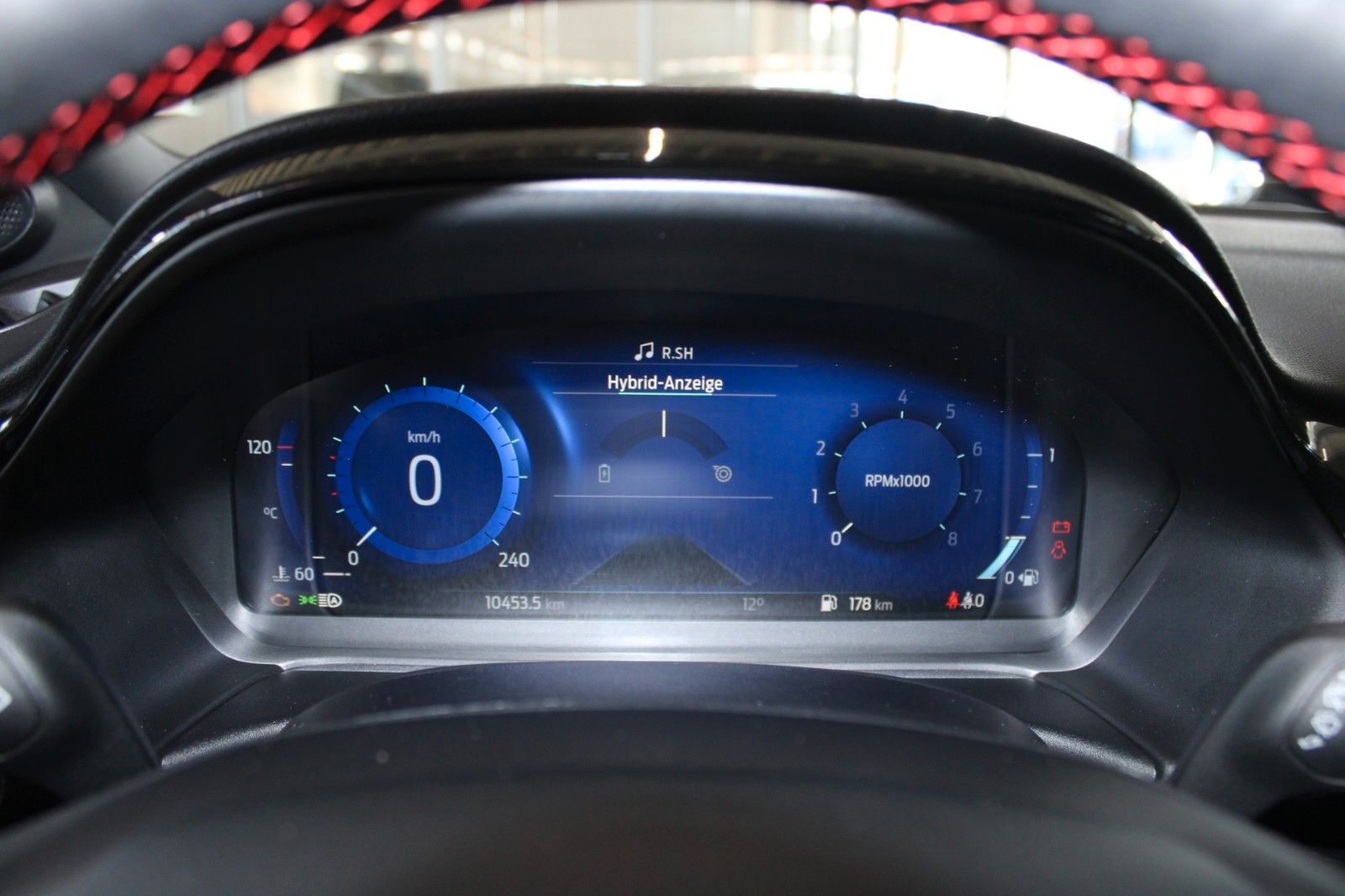 Fahrzeugabbildung Ford Puma MHEV ST-Line LED NAVI WinterPaket DAB