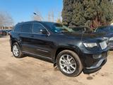Jeep Grand Cherokee 3.0 CRD Summit 4x4 Allrad - Jeep Grand Cherokee: 4.0