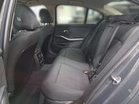 BMW 318 - Vorschau Bild 11