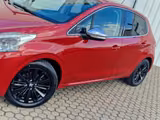 Peugeot 208  Automatik*Navi*Sportsitze*Service NEU!! - Peugeot Gebrauchtwagen in Erfurt