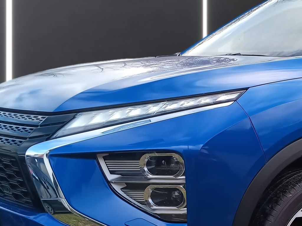 Fahrzeugabbildung Mitsubishi Eclipse Cross Plug-in Hybrid PLUS 2.4 MIVEC 4WD