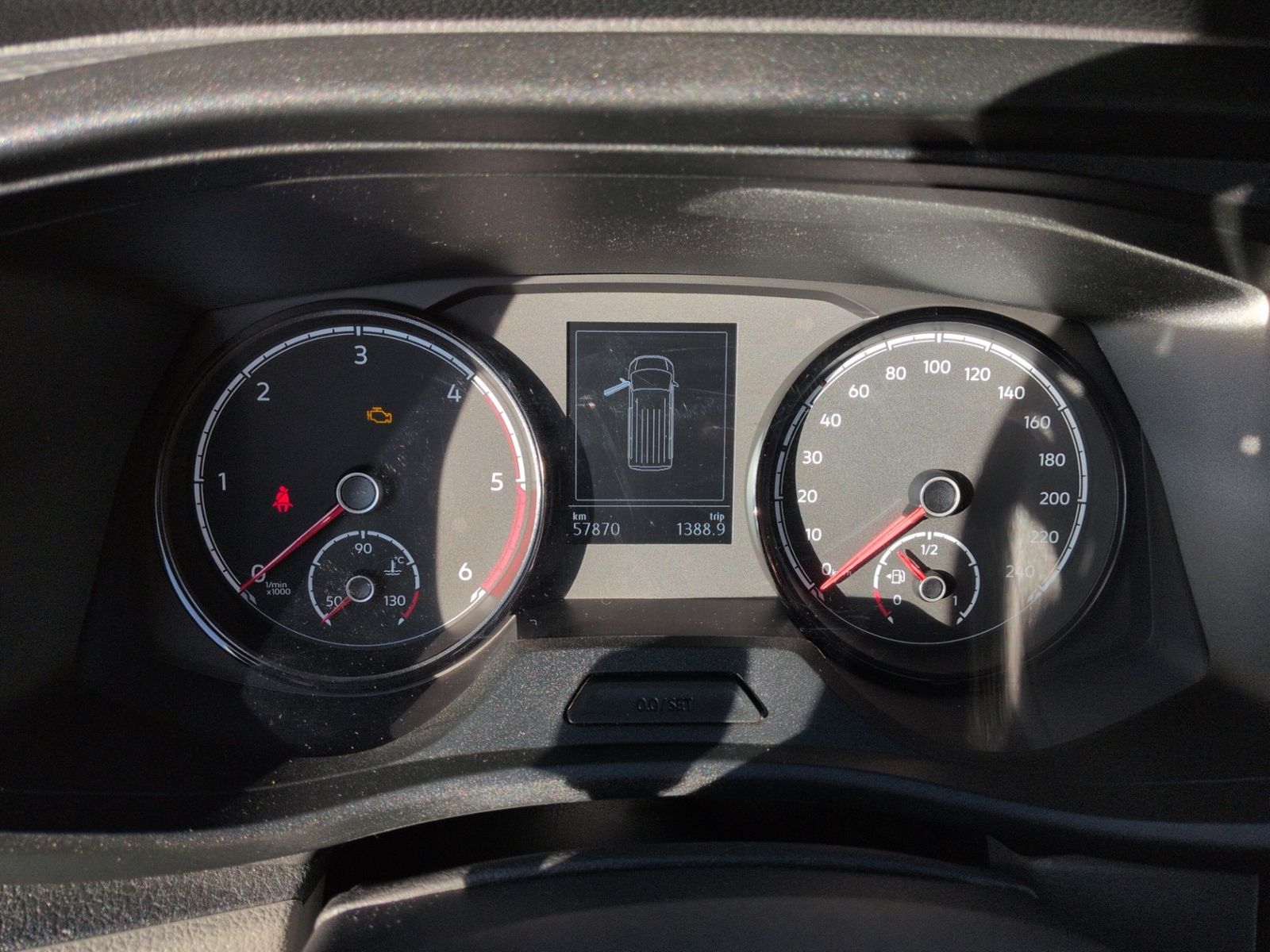 T6.1 Kombi 2.0 TDI KLIMA+9-SITZE+PDC