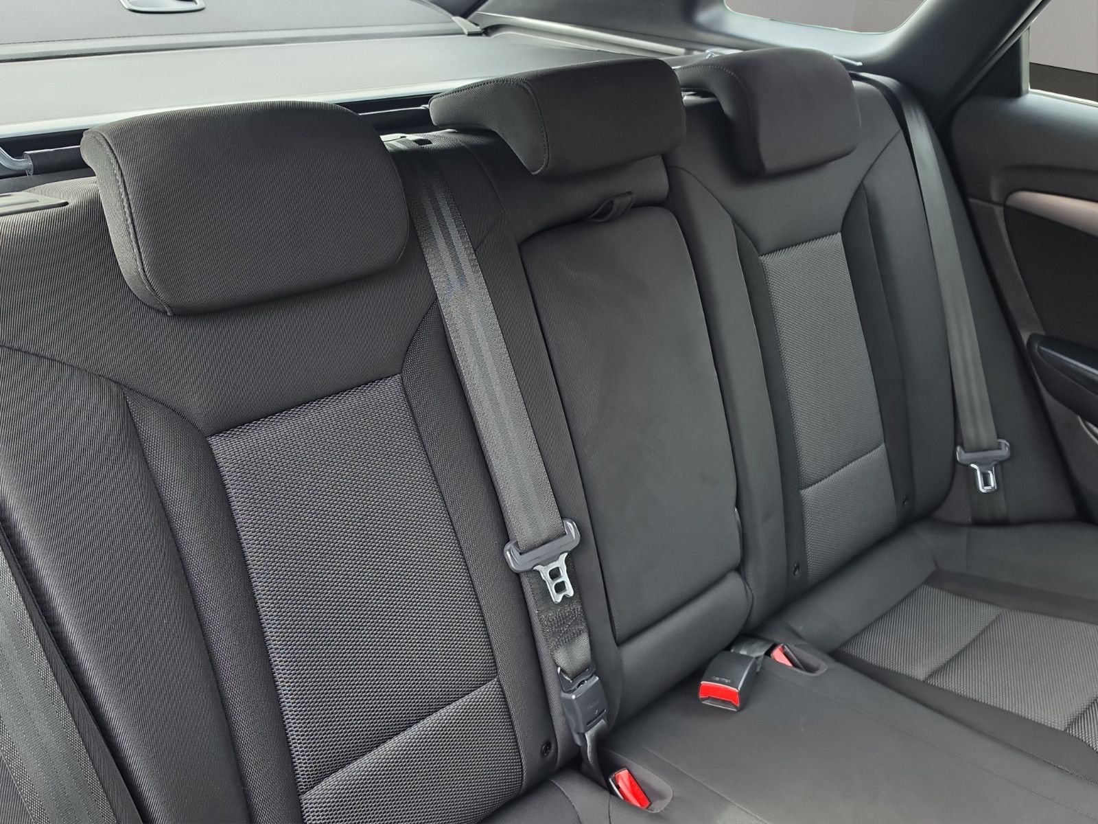 Fahrzeugabbildung Hyundai i40 cw FIFA World Cup Edition