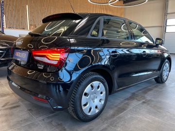 Audi A1 Sportback *1.HAND*19%MwSt*BI-XENON*NAVI*APS*