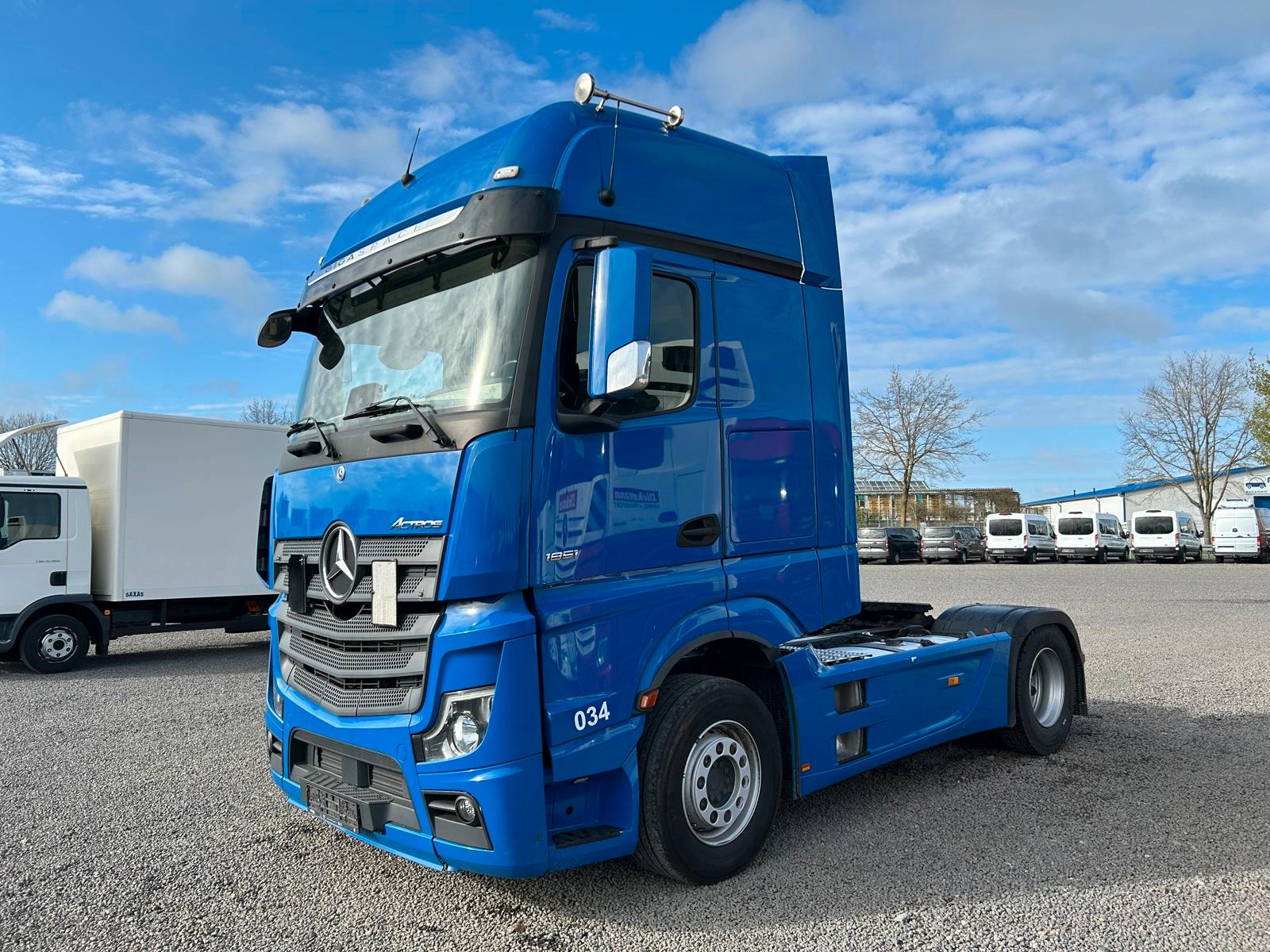 Mercedes-Benz 1851 LS Gigaspace Standklima Retarder