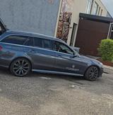 Mercedes-Benz E 300 BlueTEC HYBRID T - - Mercedes-Benz E 300 in Karlsruhe