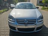 Volkswagen Jetta V Comfortline - gebrauchte VW Jetta aus dem Jahr 2009