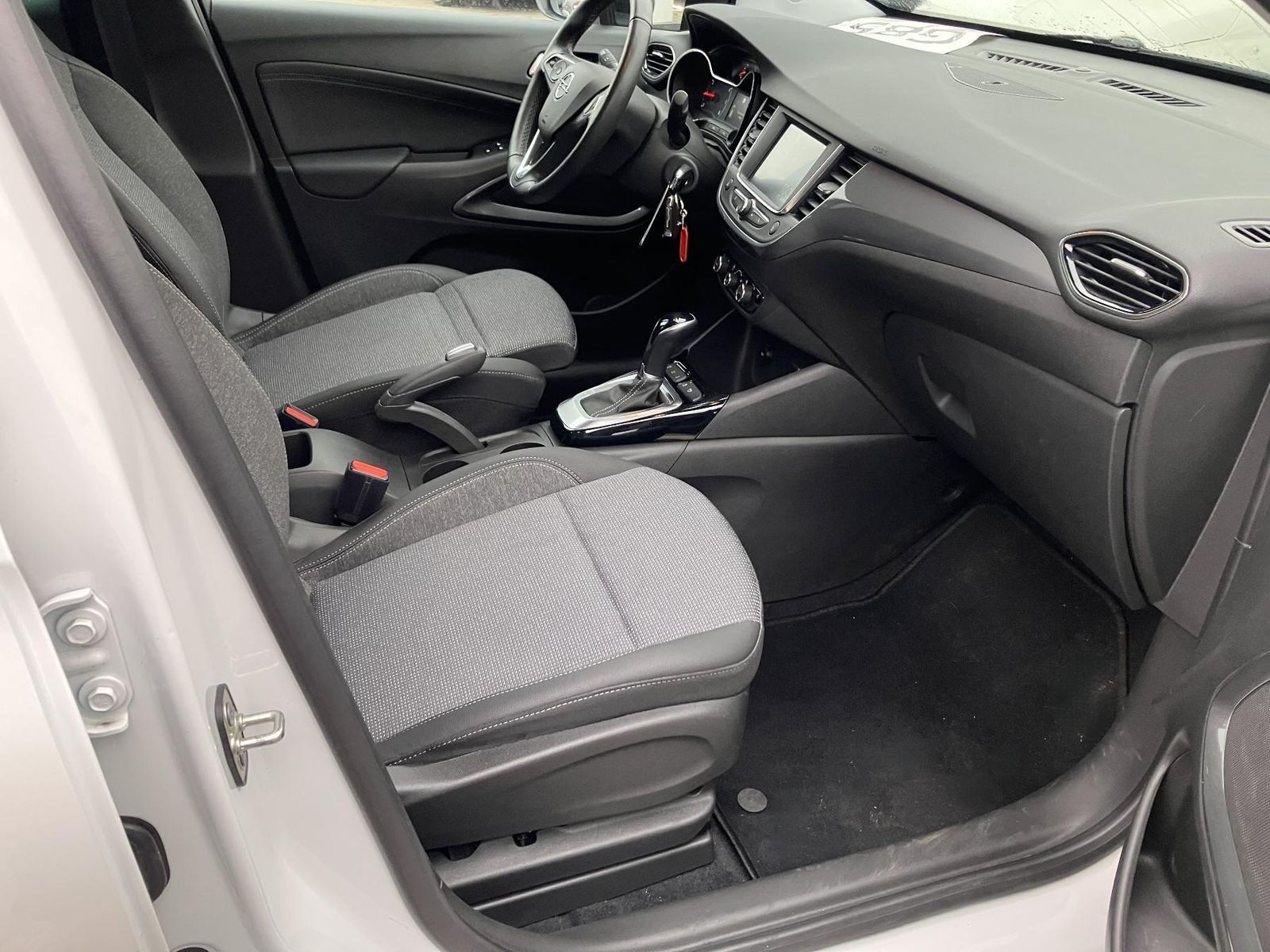 Opel Crossland (X) - Bild 8