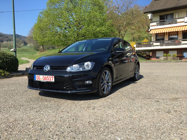 VW Golf