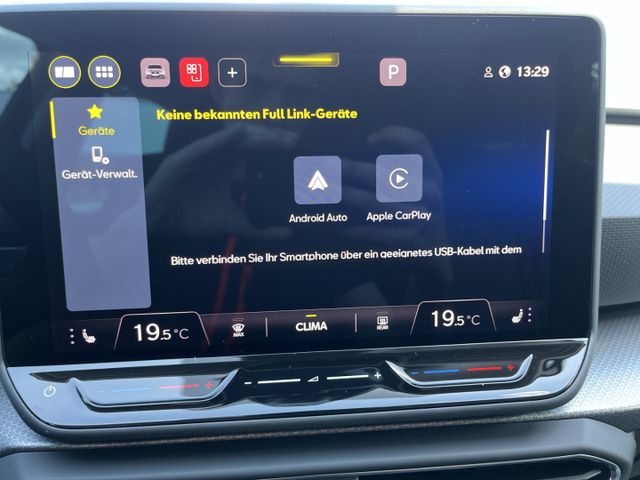 Leon ST Style 1.5 TSI Appl CarPlay LED PDC ACC B