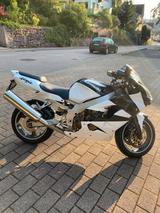 Kawasaki ZX9R - Offers matching your search criteria