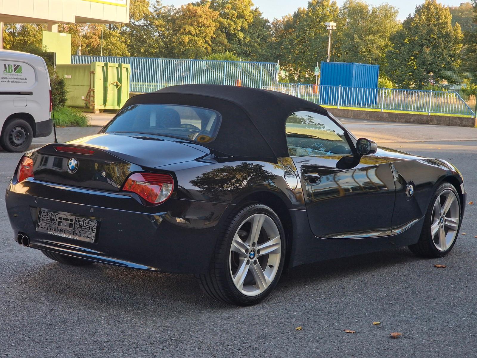 BMW Z4 E85 2.5i Roadster 177 ch — Cuir - sièges chauffants - GPS - capote électrique - 122 000 km