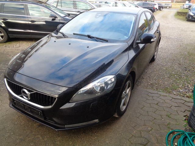 Volvo V40 Kinetic