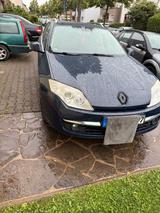 Renault Laguna 3 Kombi ( 2,0L 16v 140 PS ) - Renault Laguna in Bonn