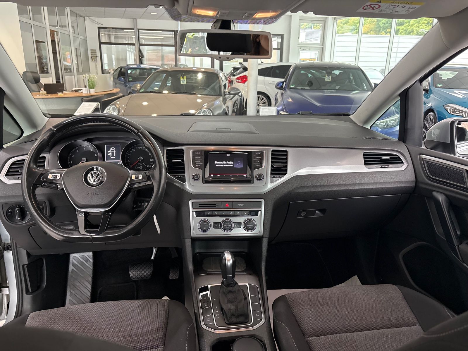 Fahrzeugabbildung Volkswagen Golf Sportsvan 1.4 TSI 92kW DSG