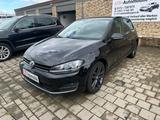 Volkswagen Golf VII Lim. Lounge BMT