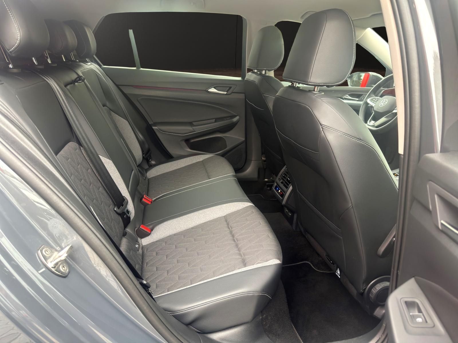 Volkswagen Golf - Bild 17