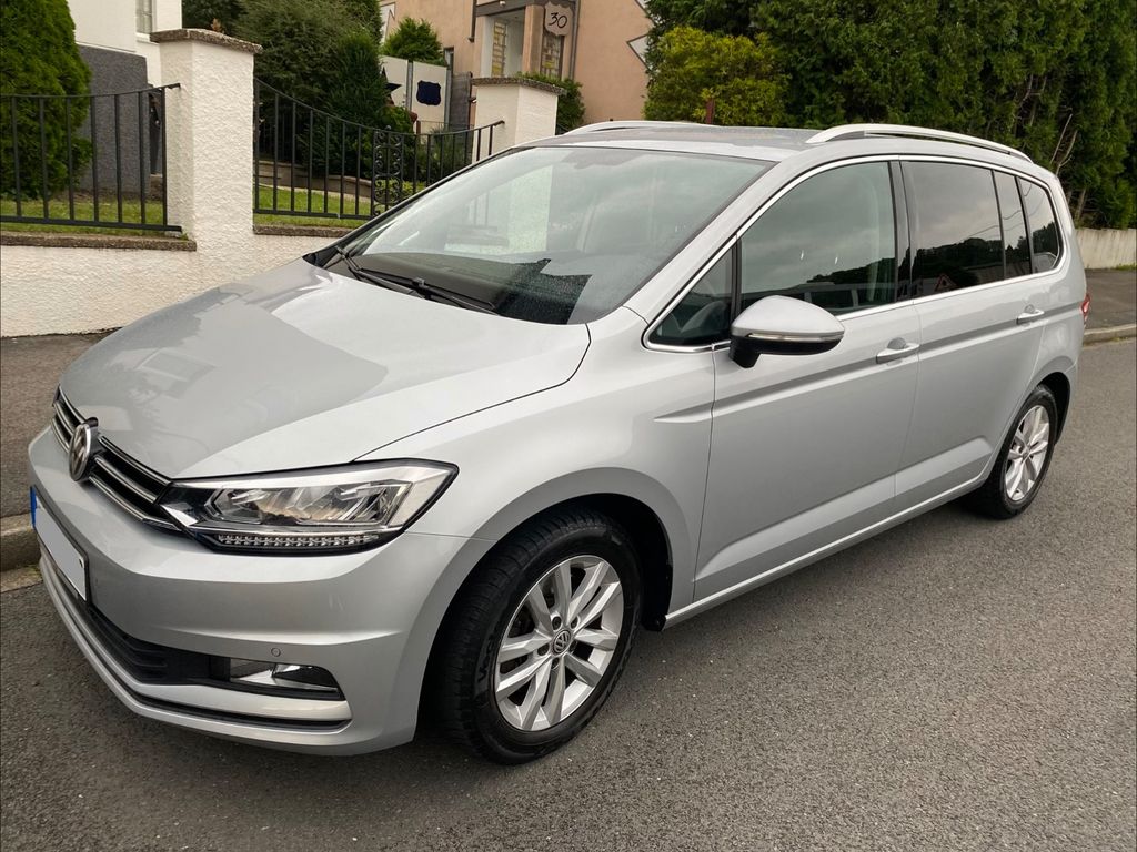 Image of Volkswagen Touran