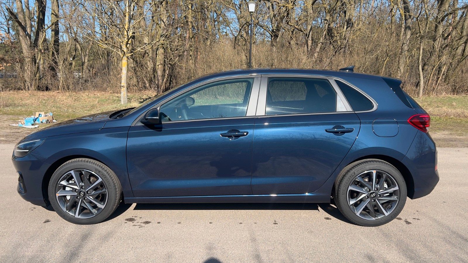 Fahrzeugabbildung Hyundai i30 1.0 T-GDI Advantage *Navi*CarPlay*RFK*LED*