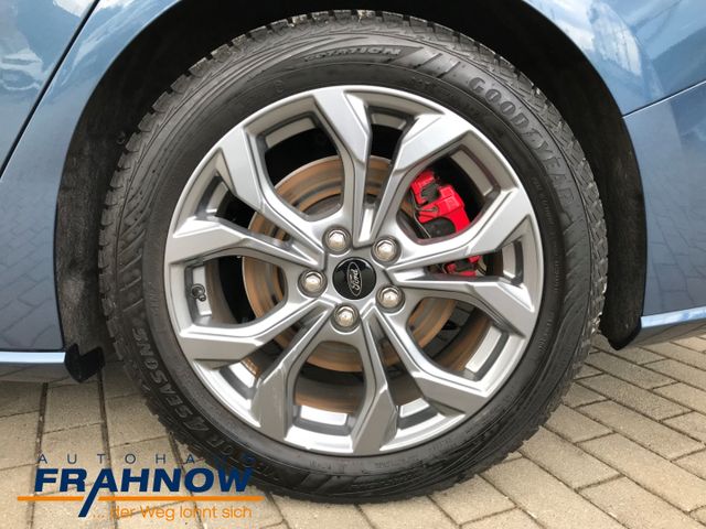 Foto Nummer 22: FORD Focus