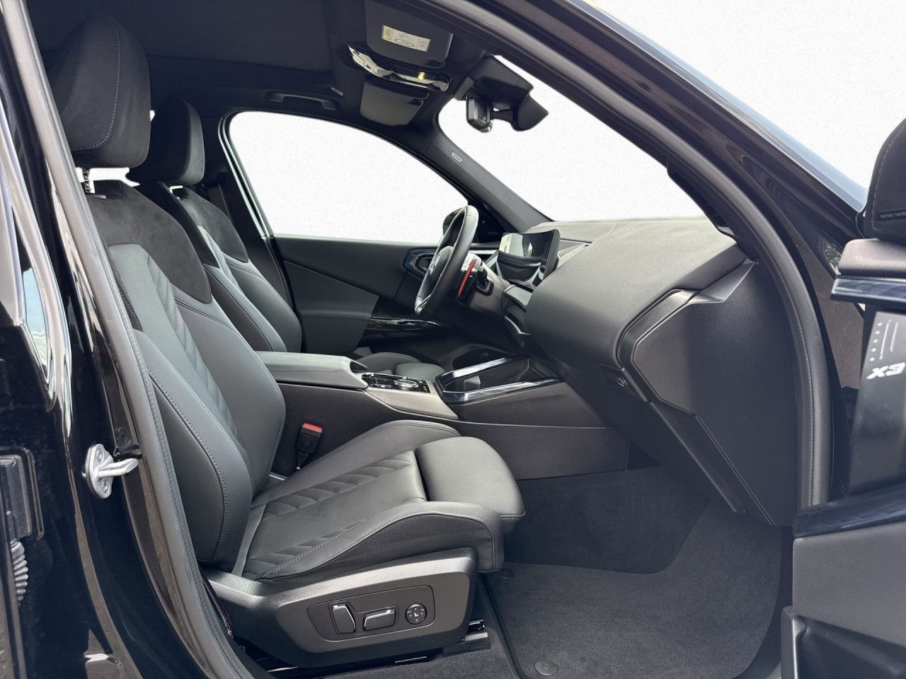 BMW X3 M50 - Bild 13
