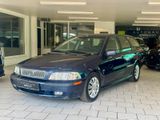 Volvo V40 1.9D 85kW Comfort / TÜV NEU