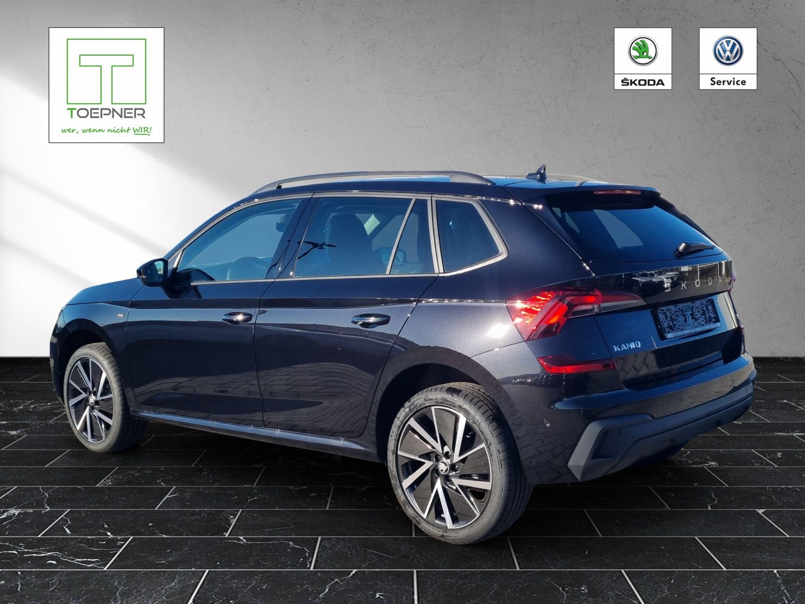 Fahrzeugabbildung SKODA Kamiq Tour 1,5 TSI DSG AHK 18" Fahrassi Info.