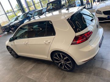 MYAUTOCENTER – Gebraucht- und Jahreswagen mit Werkstattservice in Pfaffenhofen Volkswagen Golf VII Lim. GTD BMT *Kamera*Klima*PDC*