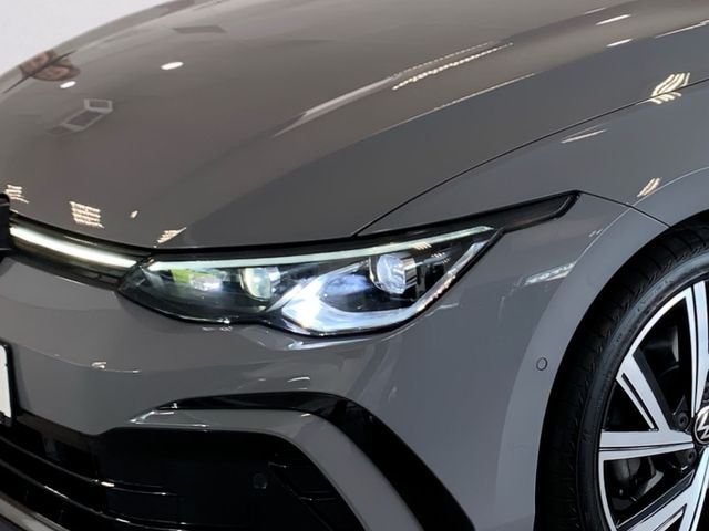 Golf VIII 2.0 TSI R-LINE BLACKSTYLE PANO+KAM+ACC