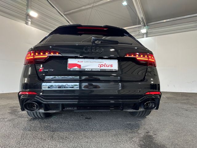 RS4 Avant MATRIX-LED+PANO+B&O+RAUTE+AHK+280KM/H