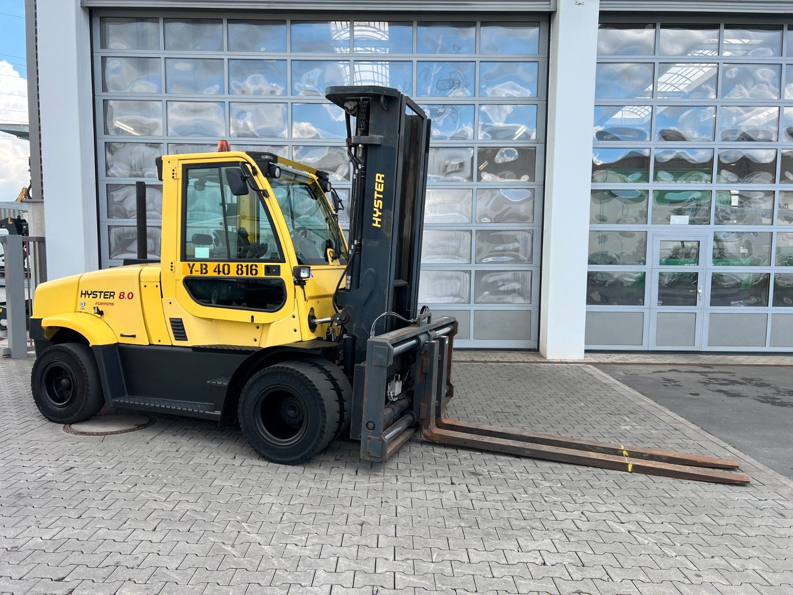 Fahrzeugabbildung Hyster H8.0 FT9 / nur 1.426h! / Triplex: 5,52m / ZVG