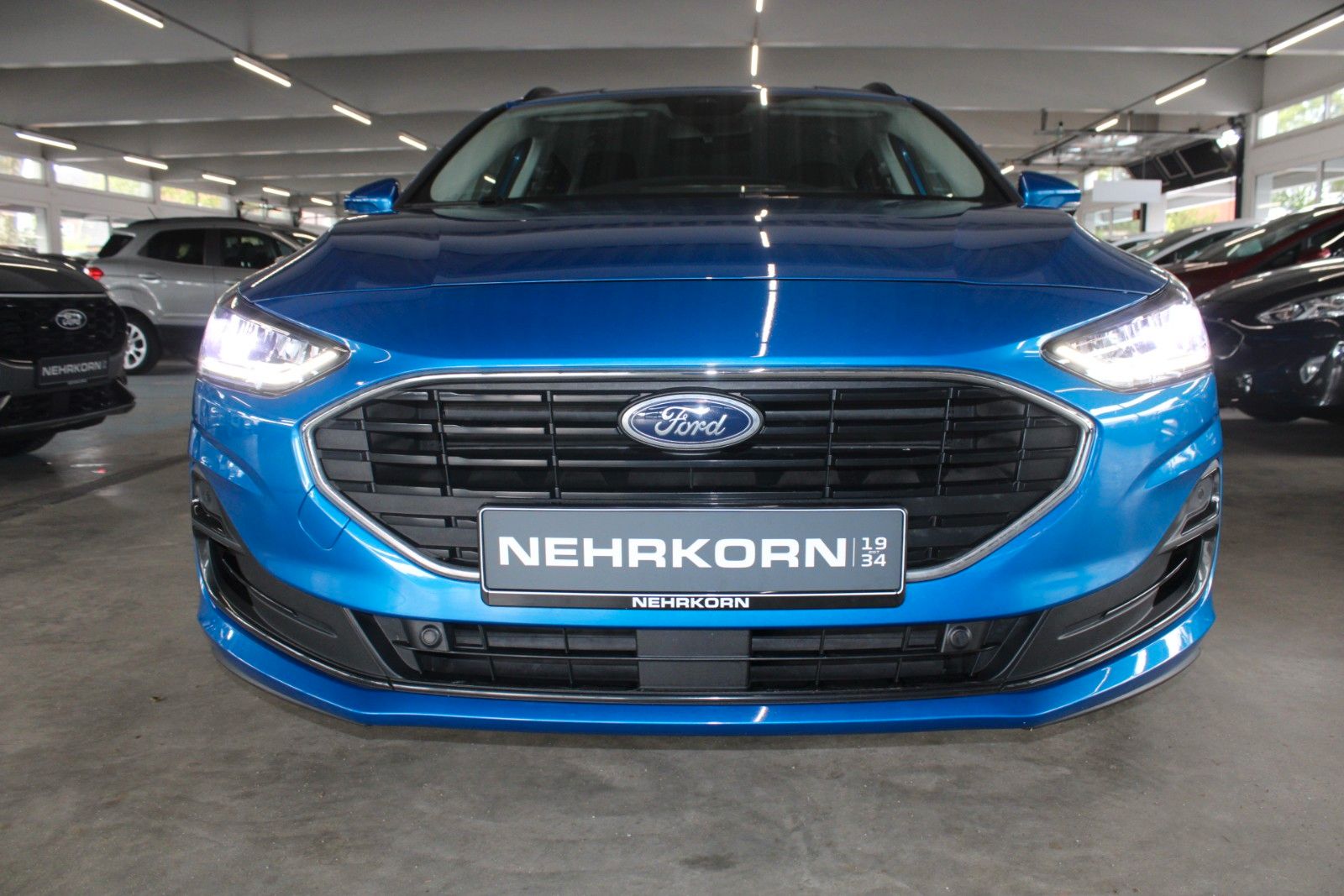 Fahrzeugabbildung Ford Focus Cool & Connect Aut. LED CAM PDC WinterPak.