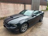 Ford Mustang 3.7 V6 Cabrio Automatik - Ford Mustang aus 2012: V6