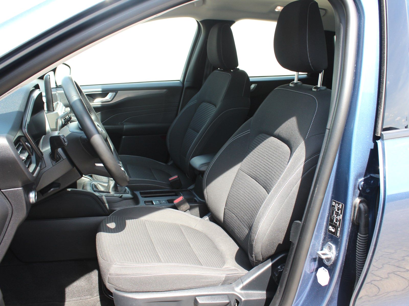 Fahrzeugabbildung Ford Kuga Titanium 1,5 EcoBoost Start/Stopp