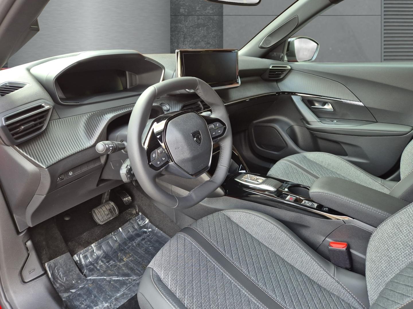 Peugeot 2008 Allure Hybrid AT Navi-u.Zugangs-Paket Sicht