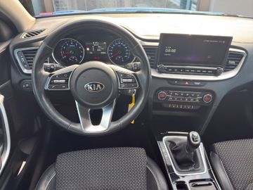Kia XCeed 1.5 T-GDI Vision Navi Kamera Sitzheiz AHK