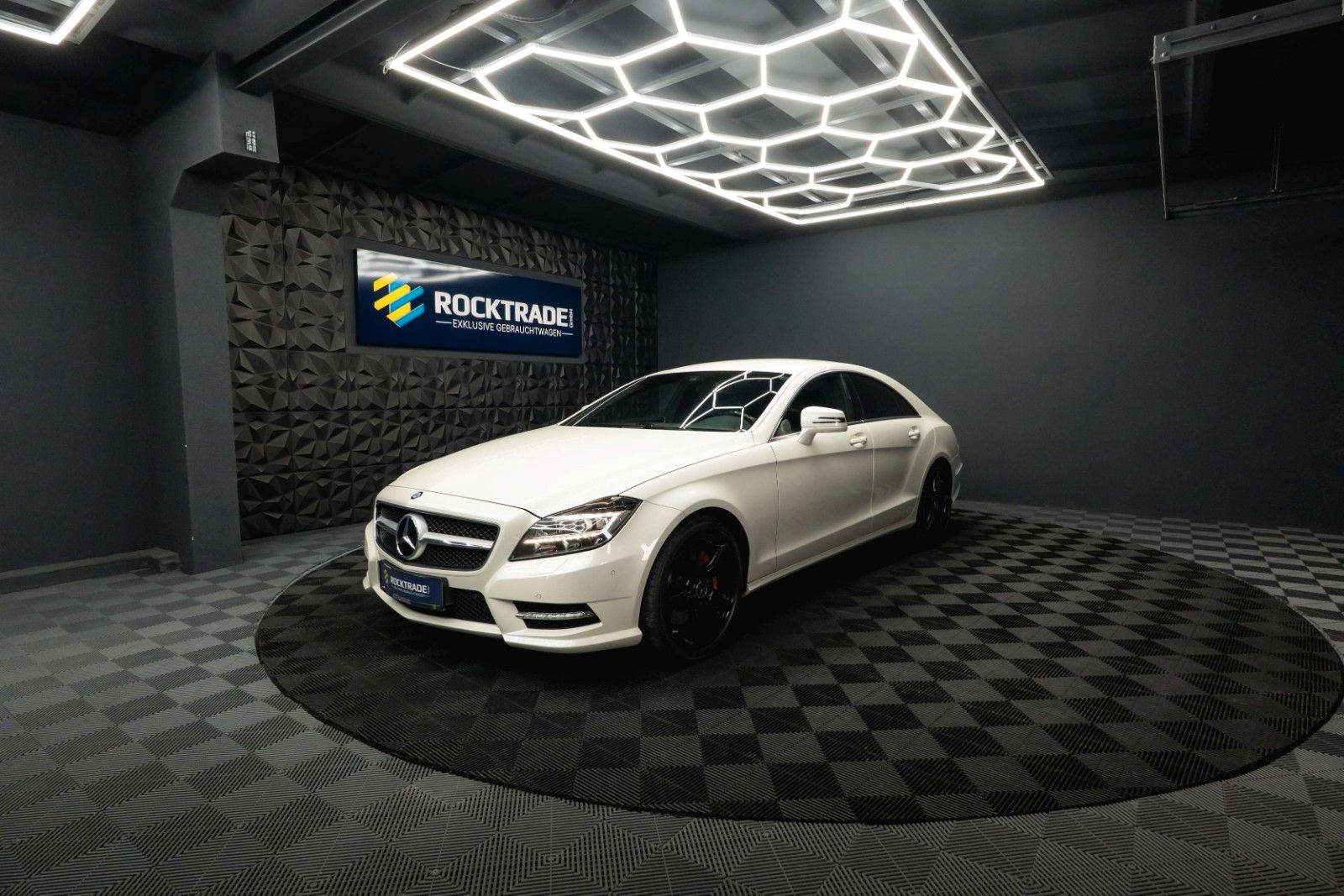 Mercedes-Benz CLS 350 CDI BlueEfficiency AMG Line