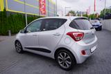 Hyundai i10 1.2 Passion Tempomat Sitzheizung Klimaaut. - Hyundai i10 Gebrauchtwagen in Berlin