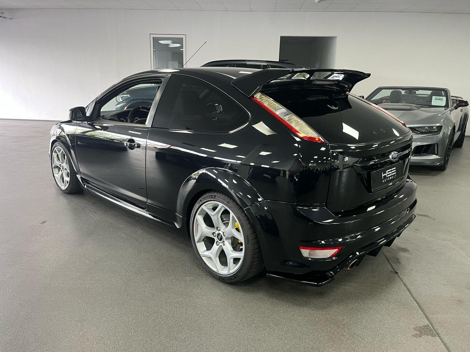 FORD FOCUS ST 2.5L - 226 CV -  RECARO - BVM - PACK SPORT - CARNET D'ENTRETIEN