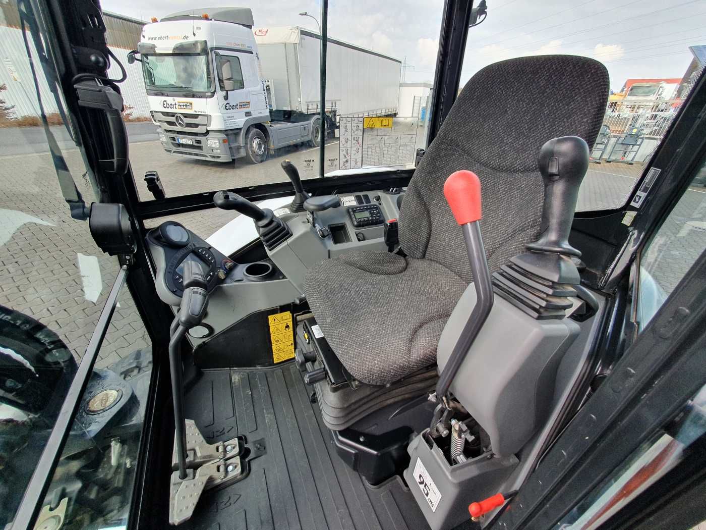 Fahrzeugabbildung Bobcat E55Z / nur 207h! / 2023 / 1x hydr.GL 1x TL