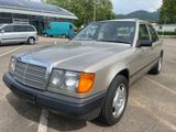 Mercedes-Benz E 230 W124 AUTOMATIK/H-KZ+Wertgutachten/SAMMLER - Mercedes-Benz aus 1988: W124