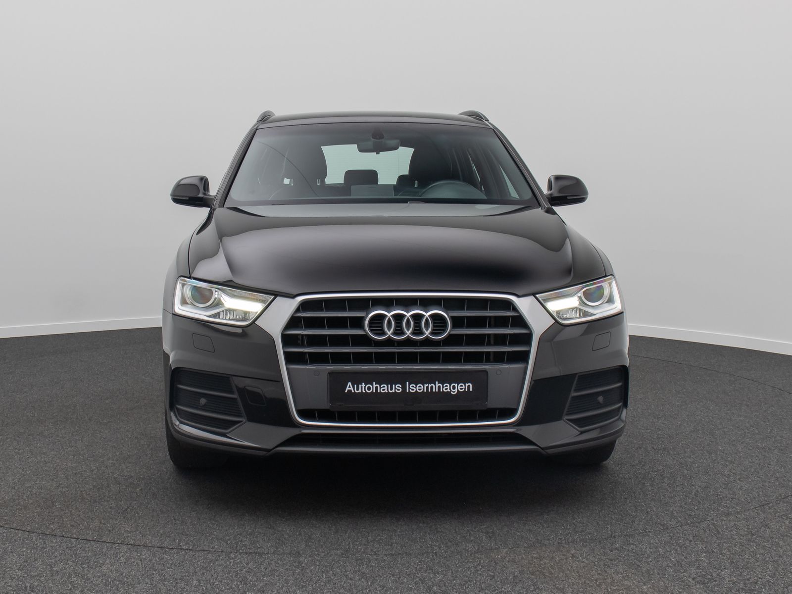 Fahrzeugabbildung Audi Q3 basis Sportsitz Xenon PDC Navi Multilenk Komf